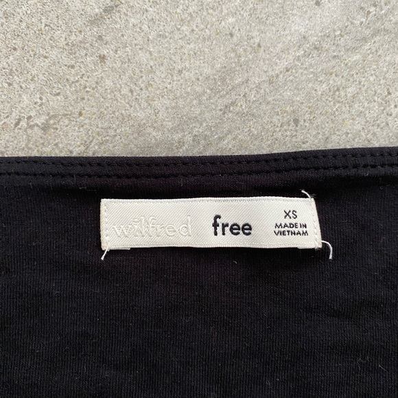 Tiny top or bralette - Picture 2 of 3